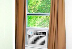 Discussion of the characteristics of a window air conditioner, photo and video