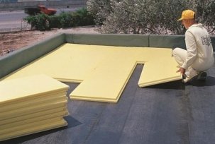 Effective solutions for warming a flat roof