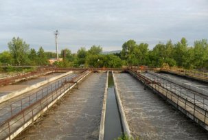 The principle of wastewater treatment in aeration tanks