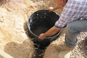 How to make a drainage well from tires with your own hands