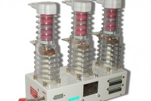 The device and principle of operation of vacuum circuit breakers