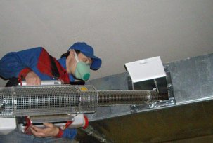 Equipment for cleaning ventilation systems, ventilation ducts and ducts