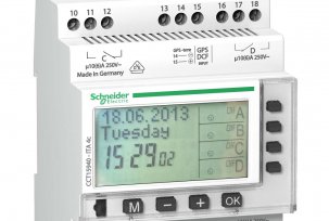 Programmable electronic timers with on and off delay