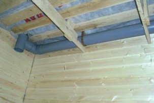 Easy ventilation in a wooden house with your own hands