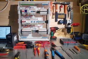 Features of apartment electrical panels - assembly and connection diagram