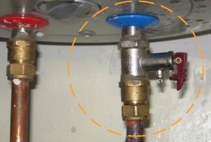 Reasons why valves flow on boilers