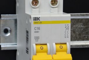 Reasons for tripping circuit breakers in the electrical panel